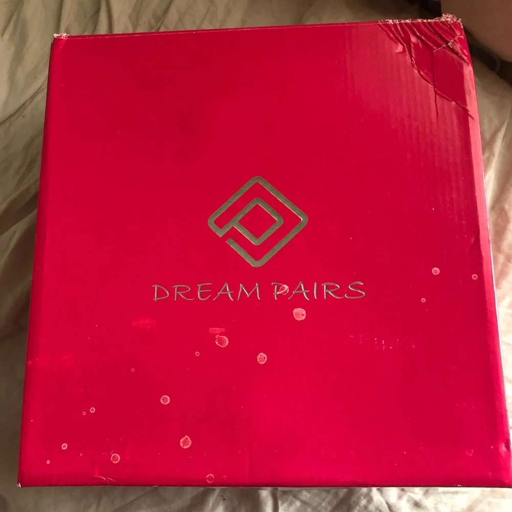 NWT Dream Paris White Classy Heels - Picture 11 of 11